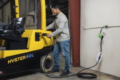 Hyster unveils an innovative onboard charging solution