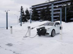 The Impact of Climate Change on Electric Vehicles：Charging and Range