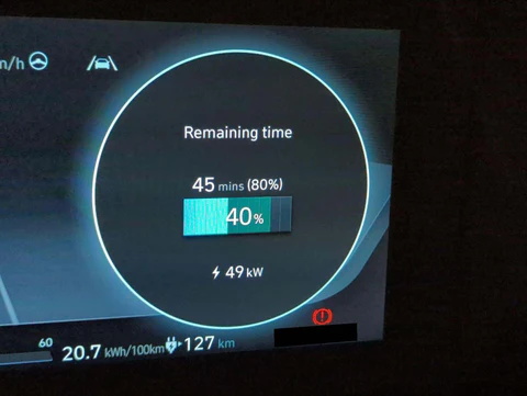 How Often Should I Charge My EV to 100%？