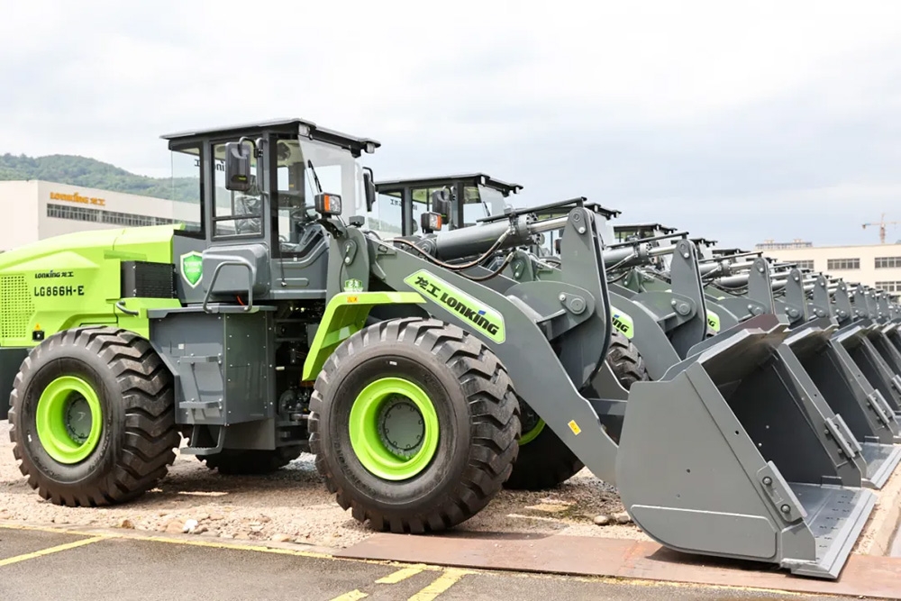 The first long-life battery for loaders is delivered on the ground!